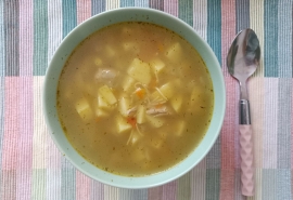 Питание омских школьников оказалось в руках трех компаний