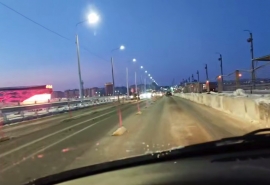 Мэр Омска Шелест сообщил о перезапуске движения и нововведении на мосту у Телецентра