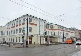 Губернатор Хоценко сообщил о продолжении капремонта авиационного колледжа в Омске