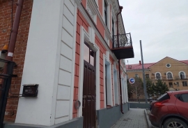 В историческом доме в центре Омска разместят частную клинику