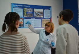 Изнутри профессии: в Омском водоканале прошел «Карьерный водопад»