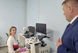 Глава омского Минздрава Маркелов прервал прием пациента в ходе инспекции больницы