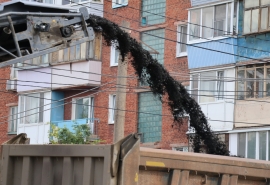 В Омске вскрыли и оперативно закатали царскую дорогу из вечных материалов