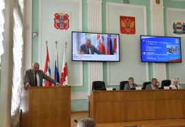 Сергей Шелест выступил с отчетом о деятельности мэра и подразделений омской мэрии