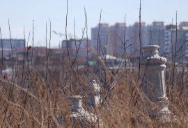 Дорогу в Ново-Южном кладбище Омска обновят за 19 миллионов рублей