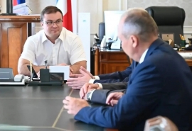 Хоценко принял нового начальника Погрануправления ФСБ по Омской области