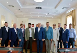 Шелест наградил 9 меценатов Омска: смотрим список