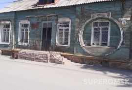 Памятник архитектуры на Сенной у зоны КРТ в Омске продают с торгов за 6 млн рублей