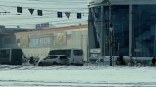 Очевидцы заметили скопление силовиков у ТЦ в Омске