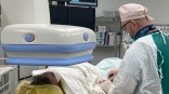 В Омске врачи сделали пенсионеру новые сосуды для сердца
