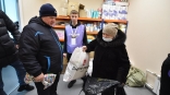 В Омской области для беженцев из ДНР и ЛНР собрали 4 тонны продовольствия