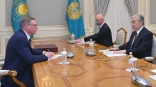 Бурков предложил открыть филиал омского политеха в Казахстане