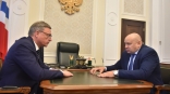 Бурков отправил в отставку омского министра после обрушения дома