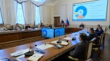 Губернатор Новосибирской области поручил усилить независимый контроль строительства и ремонта дорог
