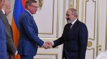 Омский губернатор Бурков и премьер-министр Армении Пашинян договорились о сотрудничестве