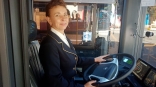 Лучший водитель страны из Омска получила новый троллейбус