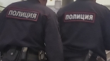 Жители Омской области жалуются на подозрительного мужчину, снующего возле школ
