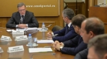 Омский губернатор Бурков: банки должны обеспечить «зеленый коридор» для обслуживания мобилизованных и их семей
