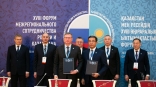 Омский губернатор и аким Абайской области Казахстана договорились о сотрудничестве