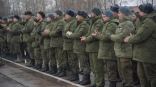 По поручению губернатора Буркова мобилизованным выдали дополнительное обмундирование