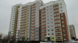 В Омске у городского отдела полиции сдали дом переменной этажности