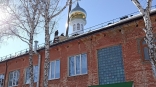 После семи лет сбора пожертвований у омского храма появился новый купол