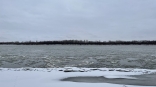 Похолодание приостановило движение льда на реках на севере Омской области