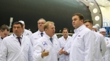 Виталий Хоценко сделал заявление после поездки на омский завод «Полет»