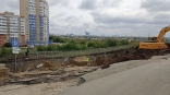 Обвалившуюся парковку у омской новостройки обнесут бетонным забором для безопасности