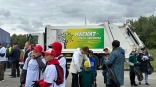 Хоккеисты «Авангарда» приняли участие в экосубботнике «Особенности национальной уборки» в Омске