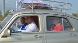 Хоценко и Шелест провели в Омске автопробег в поддержку Путина