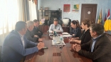 Геннадий Долматов провел заседание комиссии по отбору инициативных проектов в Омском районе