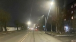 На улице Промышленной в Омске провели освещение