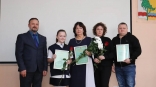 Геннадий Долматов вручил ежегодную премию юным дарованиям Омского района