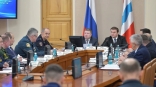 Омский губернатор Хоценко провел заседание оперштаба по безопасности на новогодних праздниках