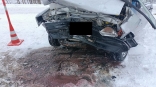 Два человека погибли в мощном столкновении двух авто на трассе под Омском