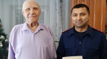 Омского ветерана Великой Отечественной войны поздравили со столетием