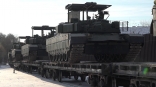 «Омсктрансмаш» заявил о поставке партии танков Т-80БВМ с допзащитой башни