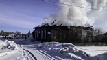 Появились кадры с места пожара в Любинском районе