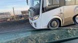 Неисправный автобус парализовал движение на Ленинградском мосту в сторону центра