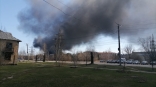 Назван источник пожара и черного дыма в северной промзоне Омска