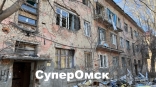 Расселенный аварийный дом на Московке в Омске досрочно снесли