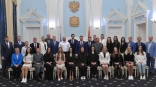 Губернатор Хоценко наградил женский волейбольный клуб «Омичка» за выход в Суперлигу