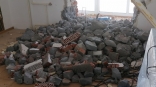 Иногороднюю фирму хотят наказать за промедление с ремонтом омской школы искусств