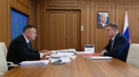 Хоценко обсудил с главой Минстроя РФ Файзуллиным развитие жилищного строительства и благоустройства в Омской области