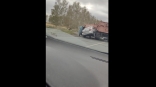 На трассе под Омском легковушка впечаталась в КамАЗ, перекрыв полосу