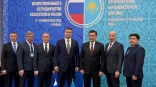 Делегация Омской области во главе с Виталием Хоценко работает на российско-казахстанском форуме