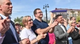 Хоценко открыл «Пешеходный Любинский» в Омске