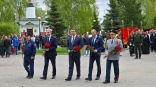 Омский губернатор Хоценко принял участие в акции «В лесу прифронтовом»