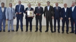 Хоценко вручил коллективу омского ЦКБА госнаграды по распоряжению президента России